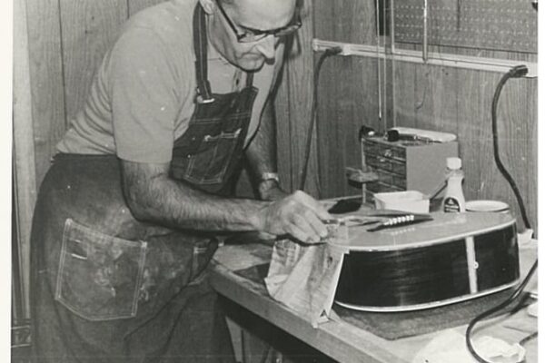 dale cameron guitars-019